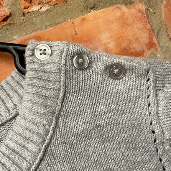 Banana Republic sweater - Picture 3 of 5